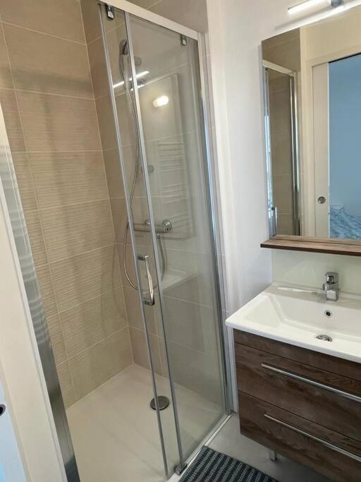 Cocon Neuf - 6 A 8 Pers 3 Chb Proche Plage, Port, Centre Ville 생 피에르 키브롱 외부 사진